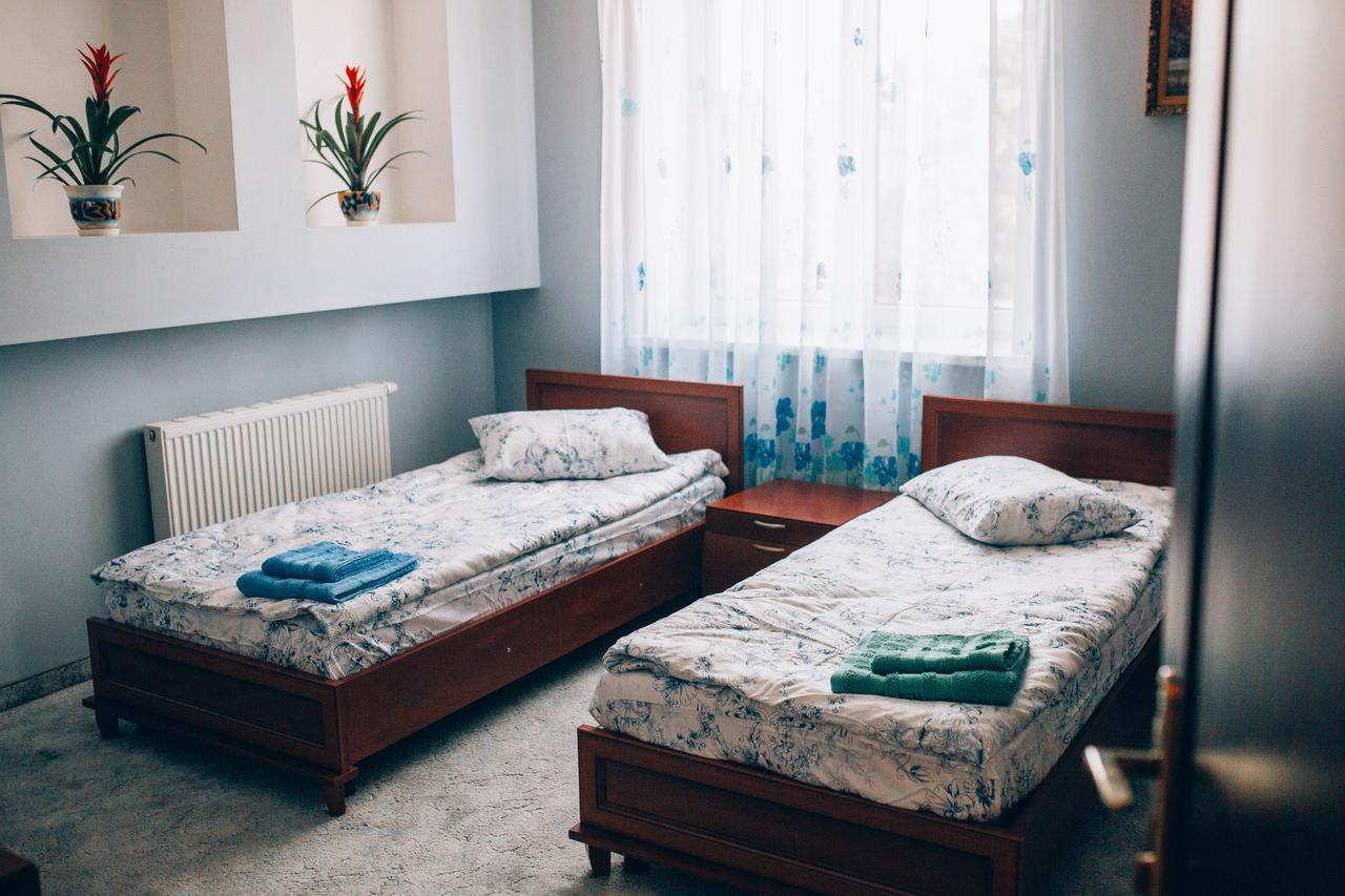 Fermerska Hata Dubno Bagian luar foto